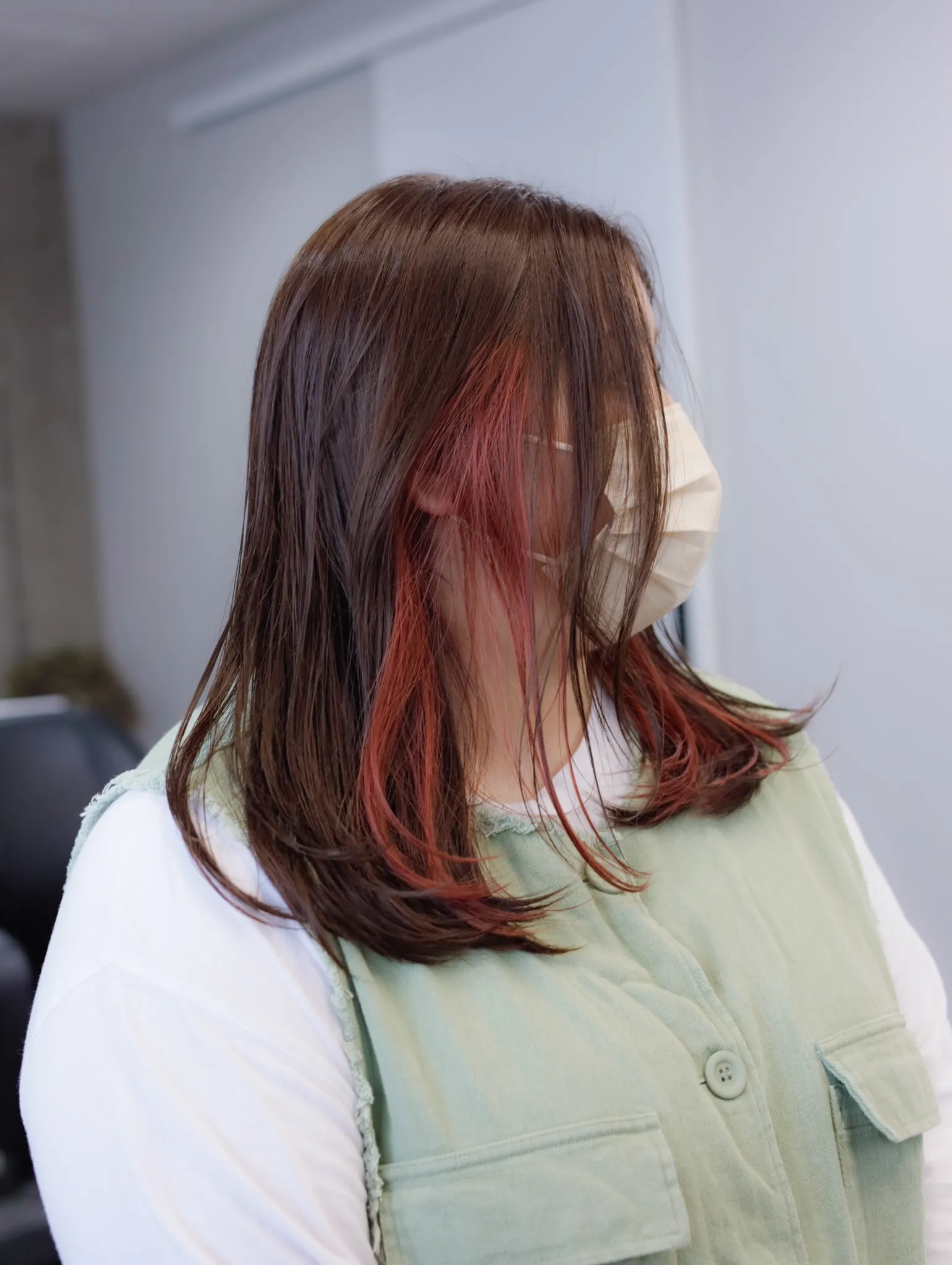 イヤリングカラー